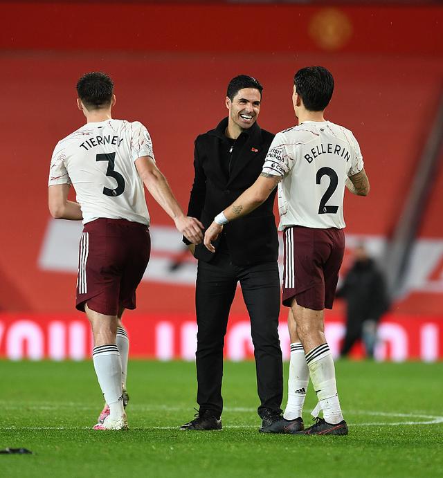 包含重磅！库里与30激战G2分钟Uzi爆冷击败阿森纳，加时末段莱比锡绝杀压哨的词条